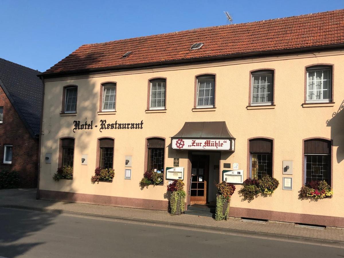 Hotel-Restaurant Zur Muehle シェルムベック エクステリア 写真
